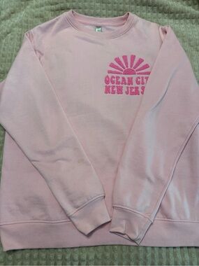 Beach crewneck!